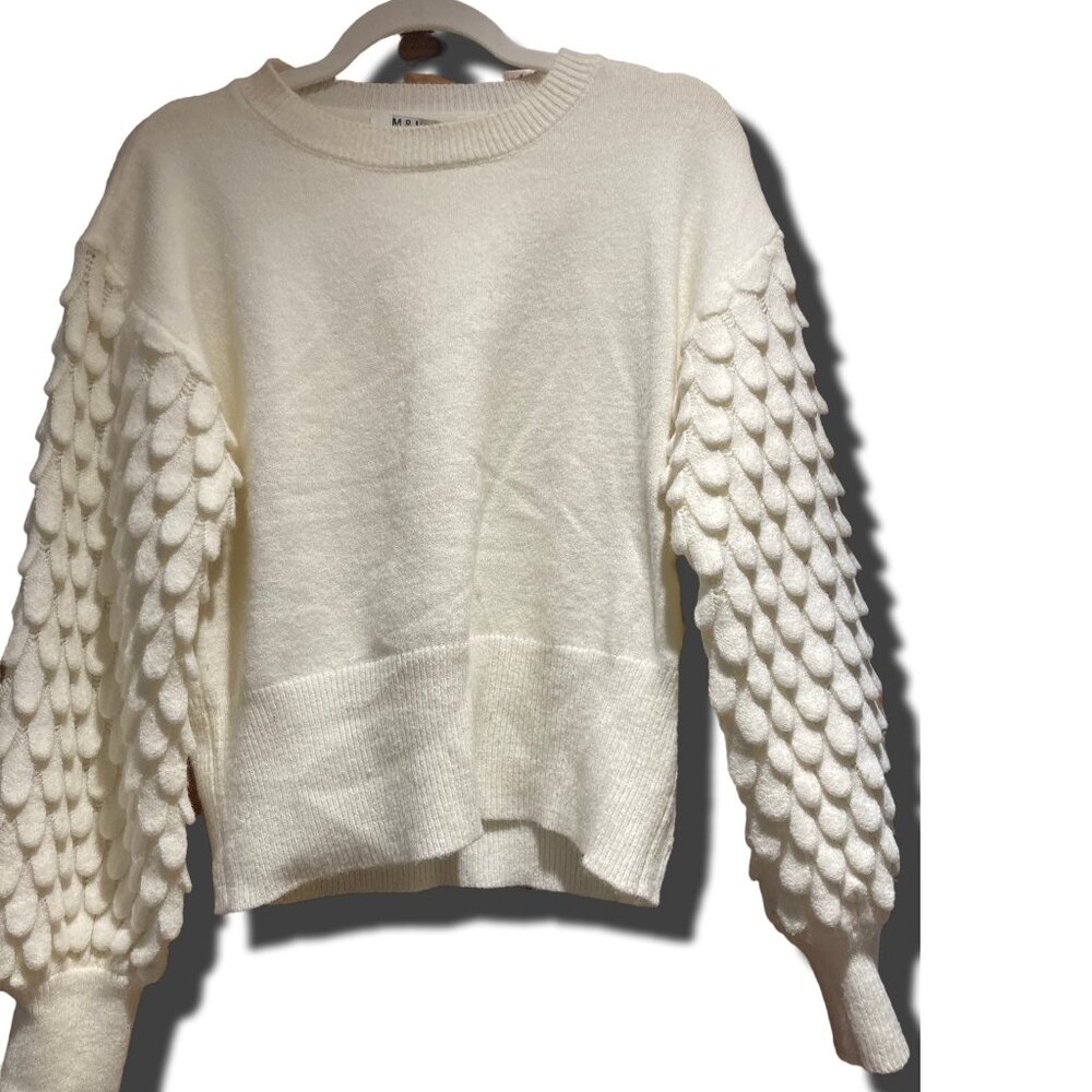 Women’s White Scallop Crew Neck Sweater / Jumper by M & V Size S/M